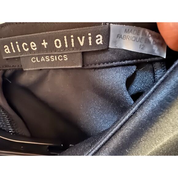 Alice + Olivia Wynell Black & Off White Dress - Size 12 - Picture 4 of 6